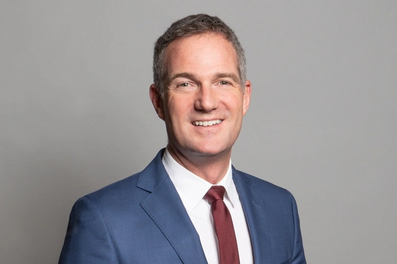Portrait of The Rt Hon Peter Kyle MP, Secretary of State for Science, Innovation and Technology.